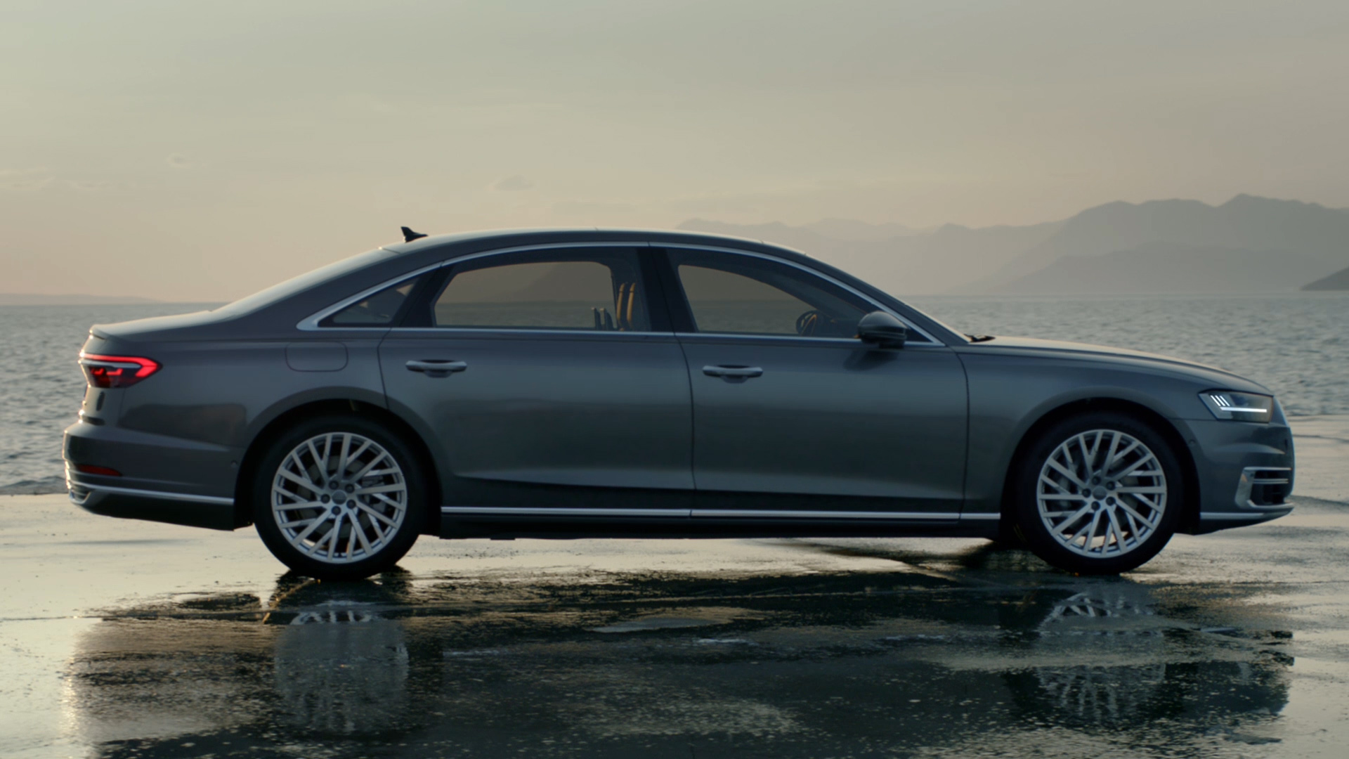 The new Audi A8 L, side view.